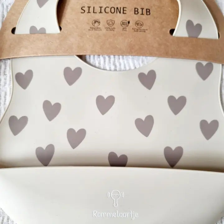 Silikoninis seilinukas - širdelės