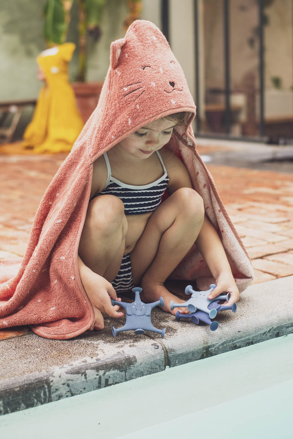 Rankšluostis su gobtuvu „Kačiukas“