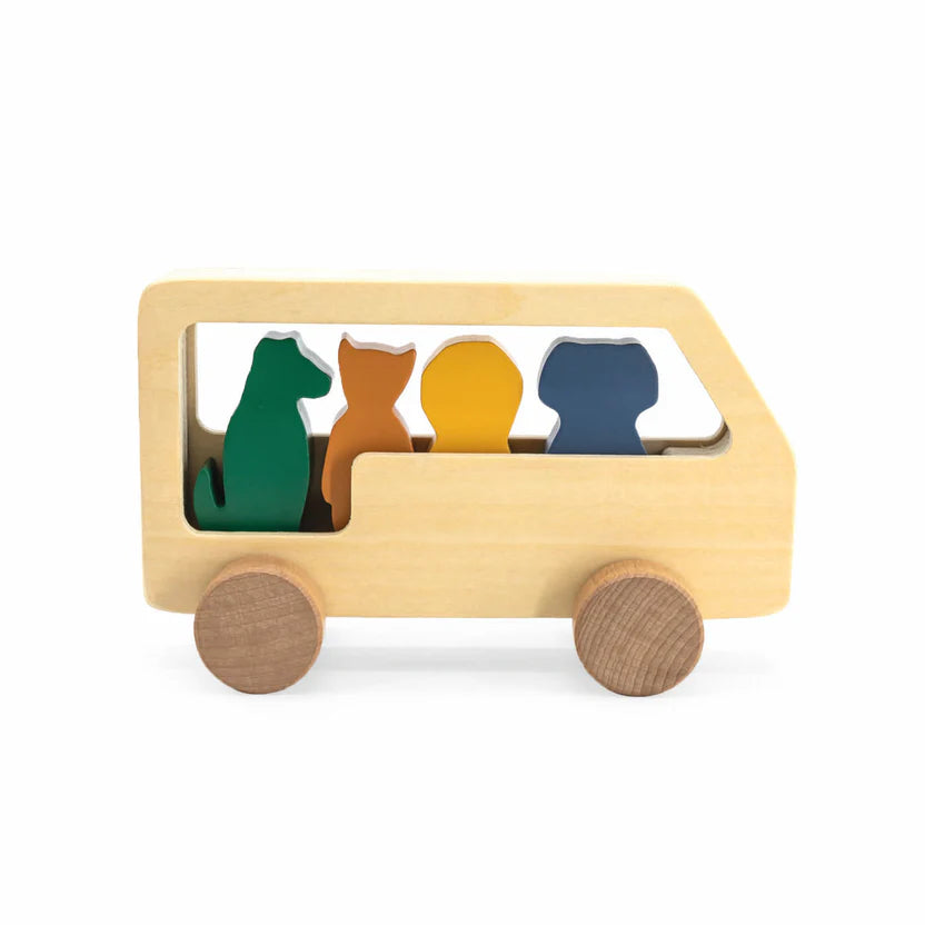 Medinis gyvūnėlių autobusas