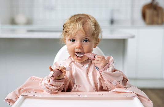 "Bibado“ vaikiški stalo įrankiai – rožiniai