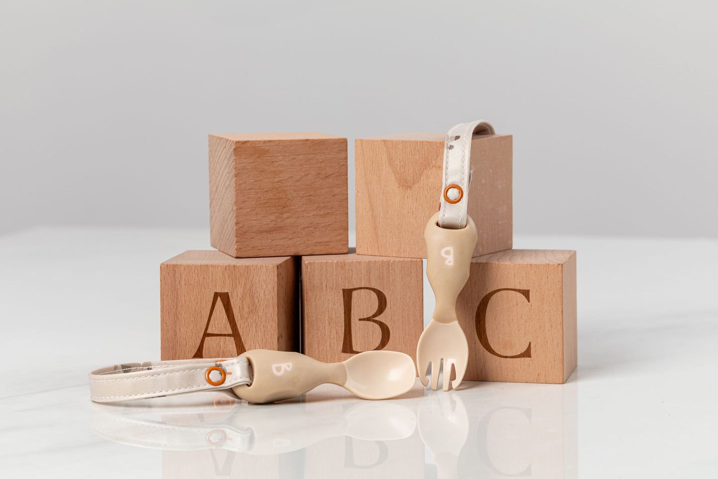 "Bibado“ vaikiški stalo įrankiai – rudi