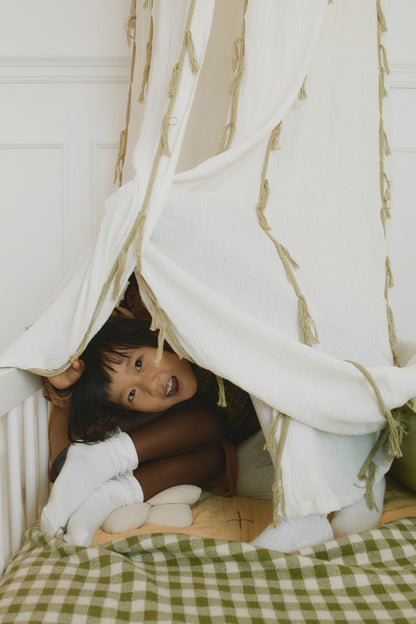 Krepinis baldakimas „Gulbė“ (Ivory)