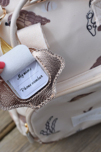 Smėlio spalvos keliautojų kuprinė