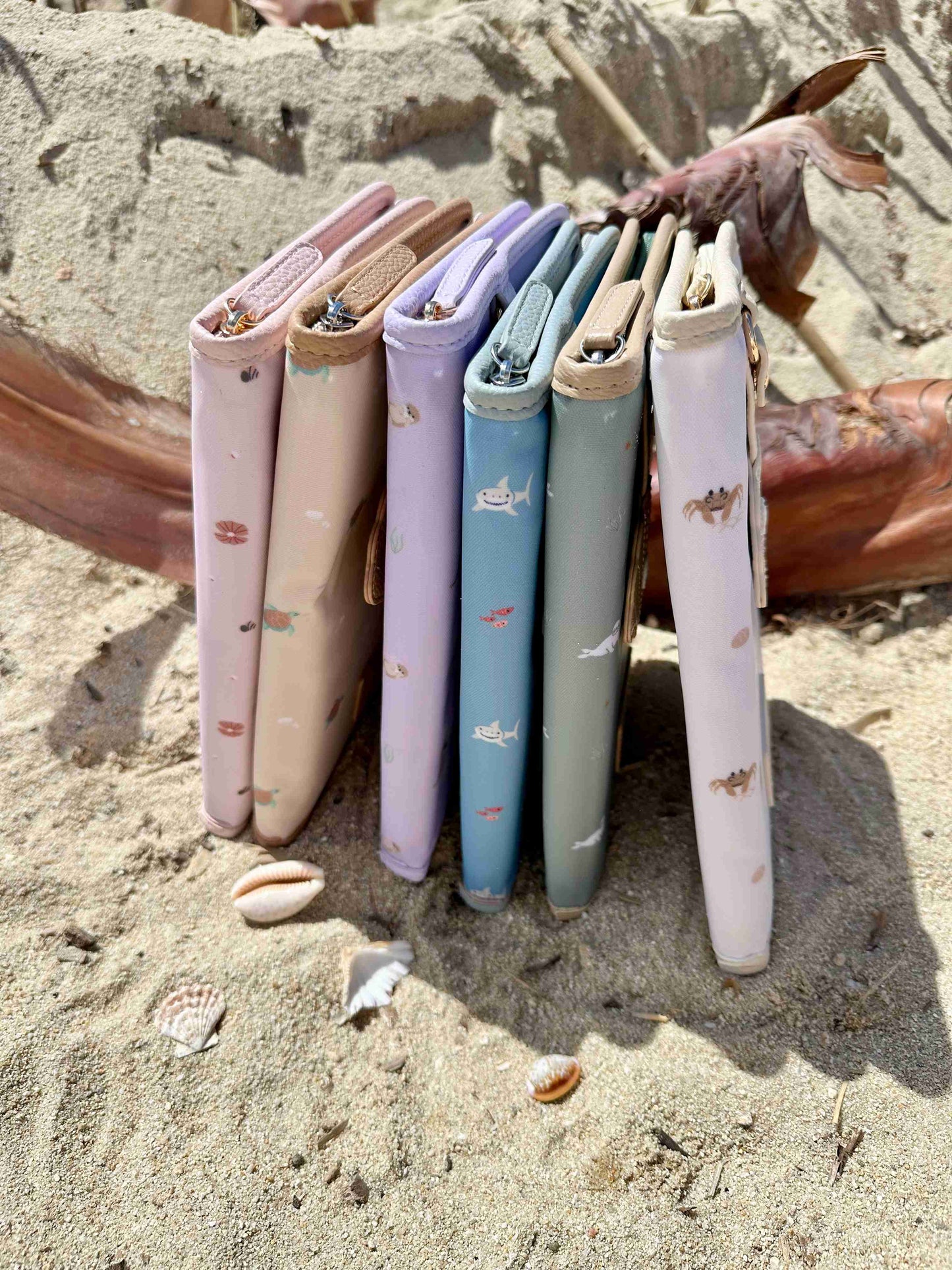 Dokumentų dėklas su perlais