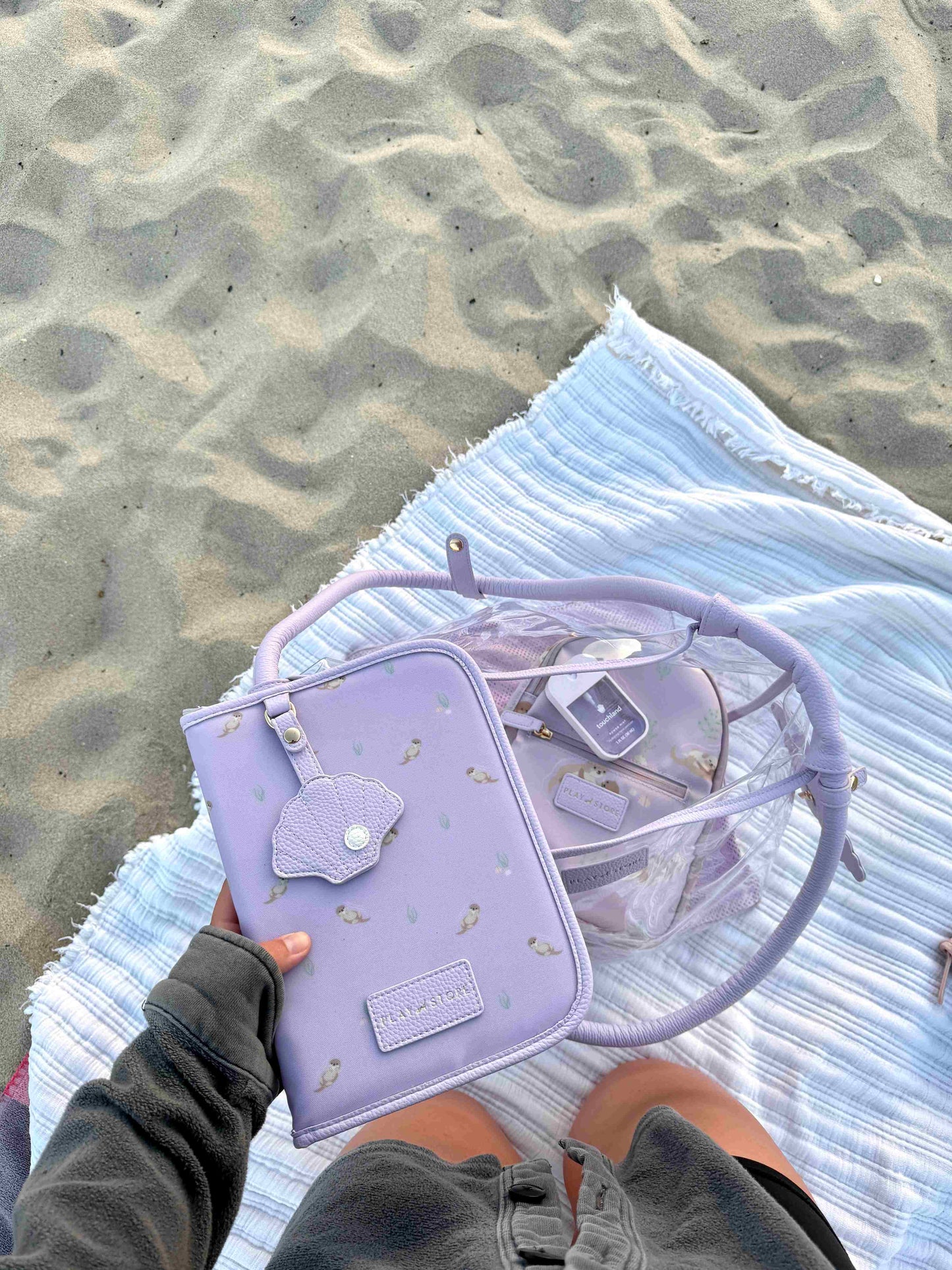 Dokumentų dėklas su rožiniu ruoniu