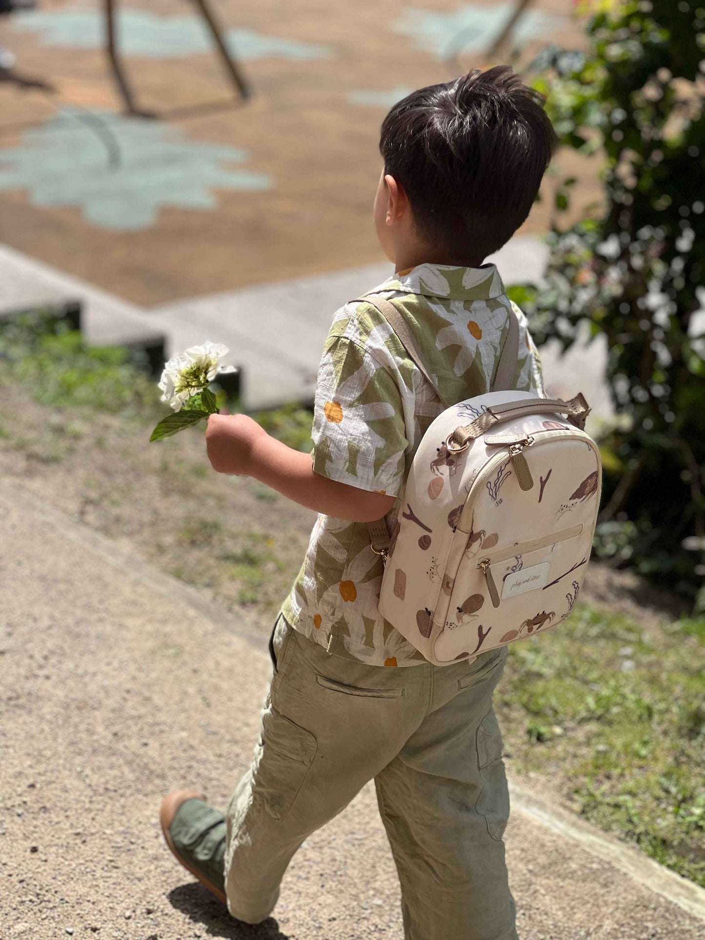 Smėlio spalvos keliautojų pietų kuprinė