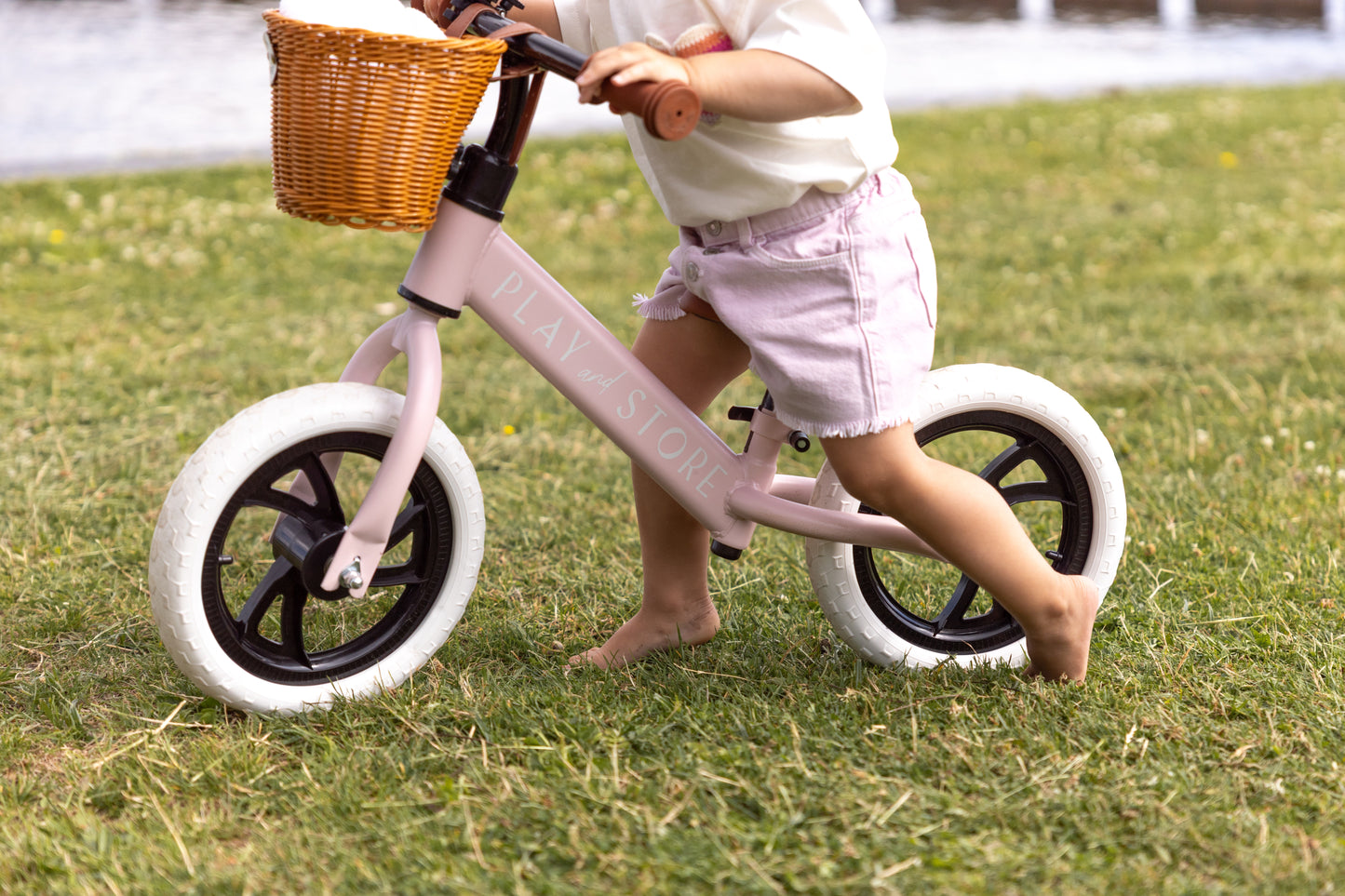 PREMIUM ROŽINIS BALANSINIS DVIRATIS