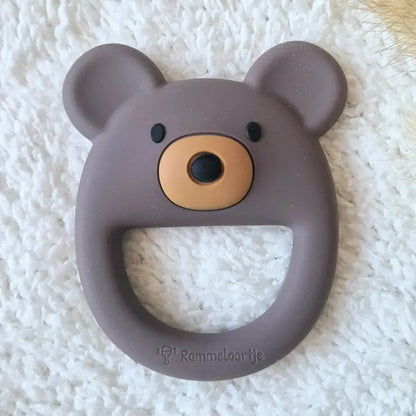 Rudos spalvos silikoninis kramtukas „meškutis“