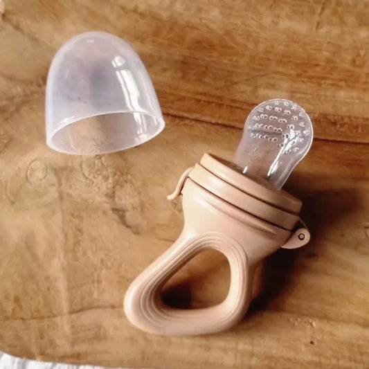 Vaisių ir maisto žindukas – švelnios rudos spalvos