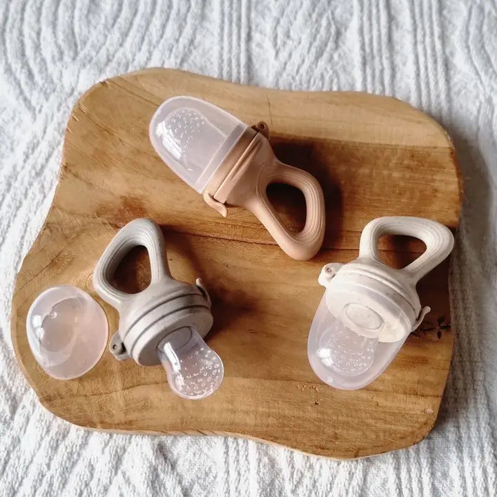 Vaisių ir maisto žindukas – švelnios rudos spalvos