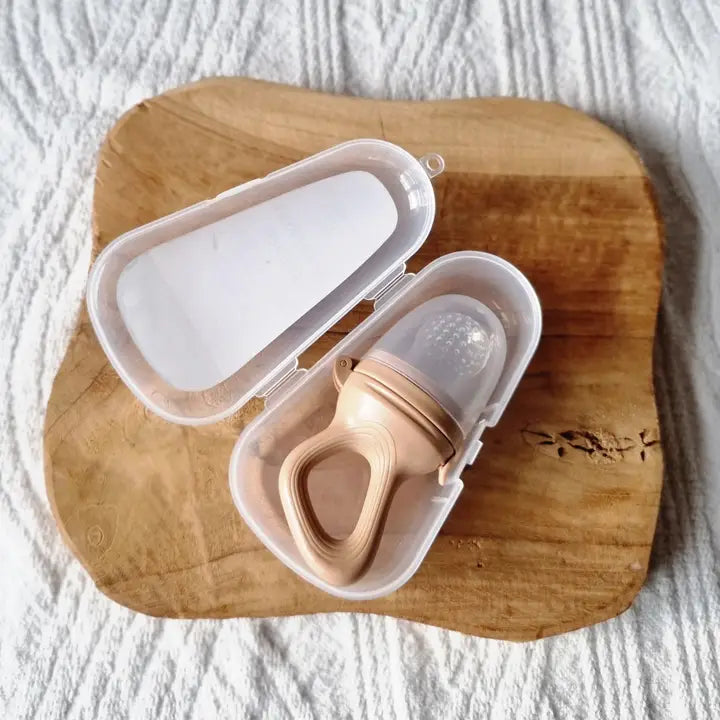 Vaisių ir maisto žindukas – švelnios rudos spalvos