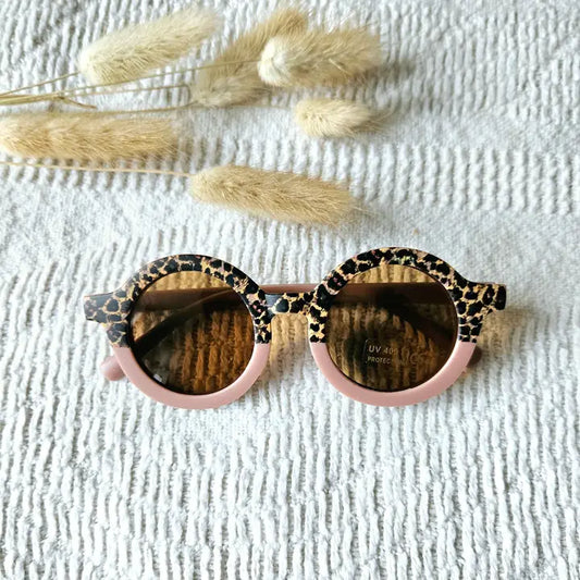 Vaikiški apvalūs saulės akiniai su UV400 apsauga – rožinės / leopardo rašto