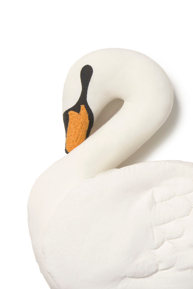 Skalbiama pagalvėlė „Gulbė“