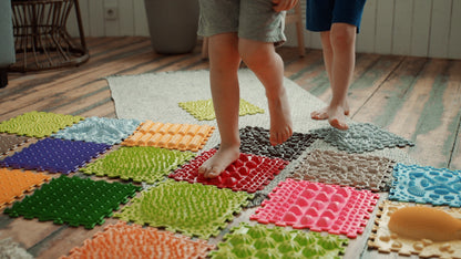 Sensorinis kilimėlis – rinkinys „Krokodilas čia“