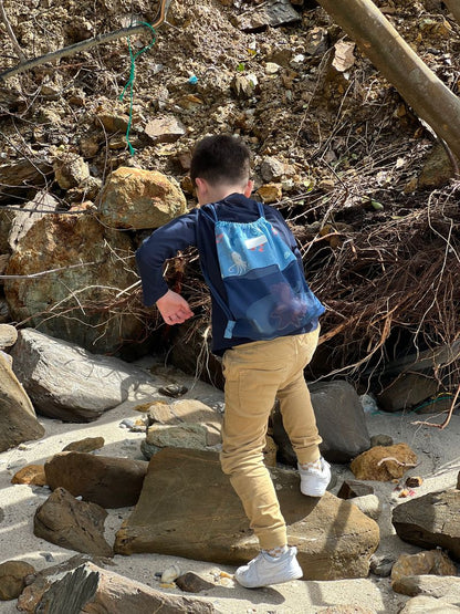 Sportinis krepšys su rykliais