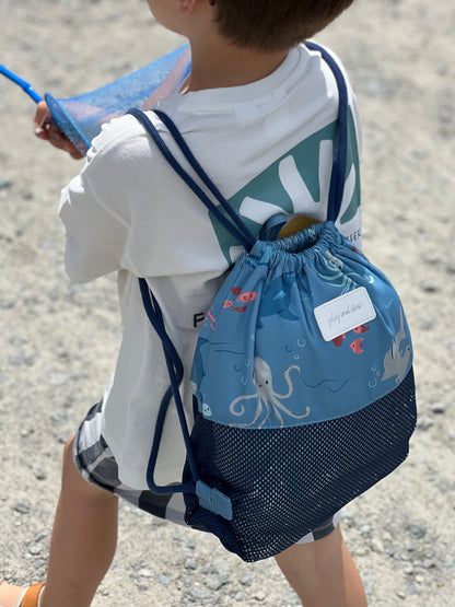 Sportinis krepšys su rykliais