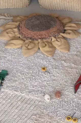 Grindų pagalvė „Saulėgrąža“